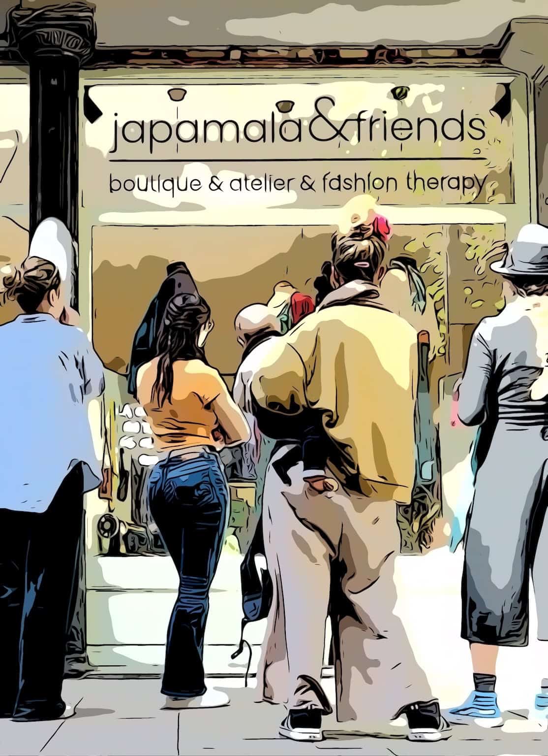 clientas de japamala en frente de la tienda en gracia barcelona